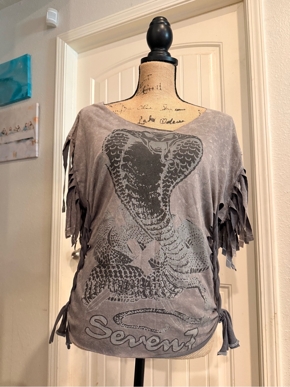 Seven7 Slate Gray Cobra Graphic Fringe Sleeve Top